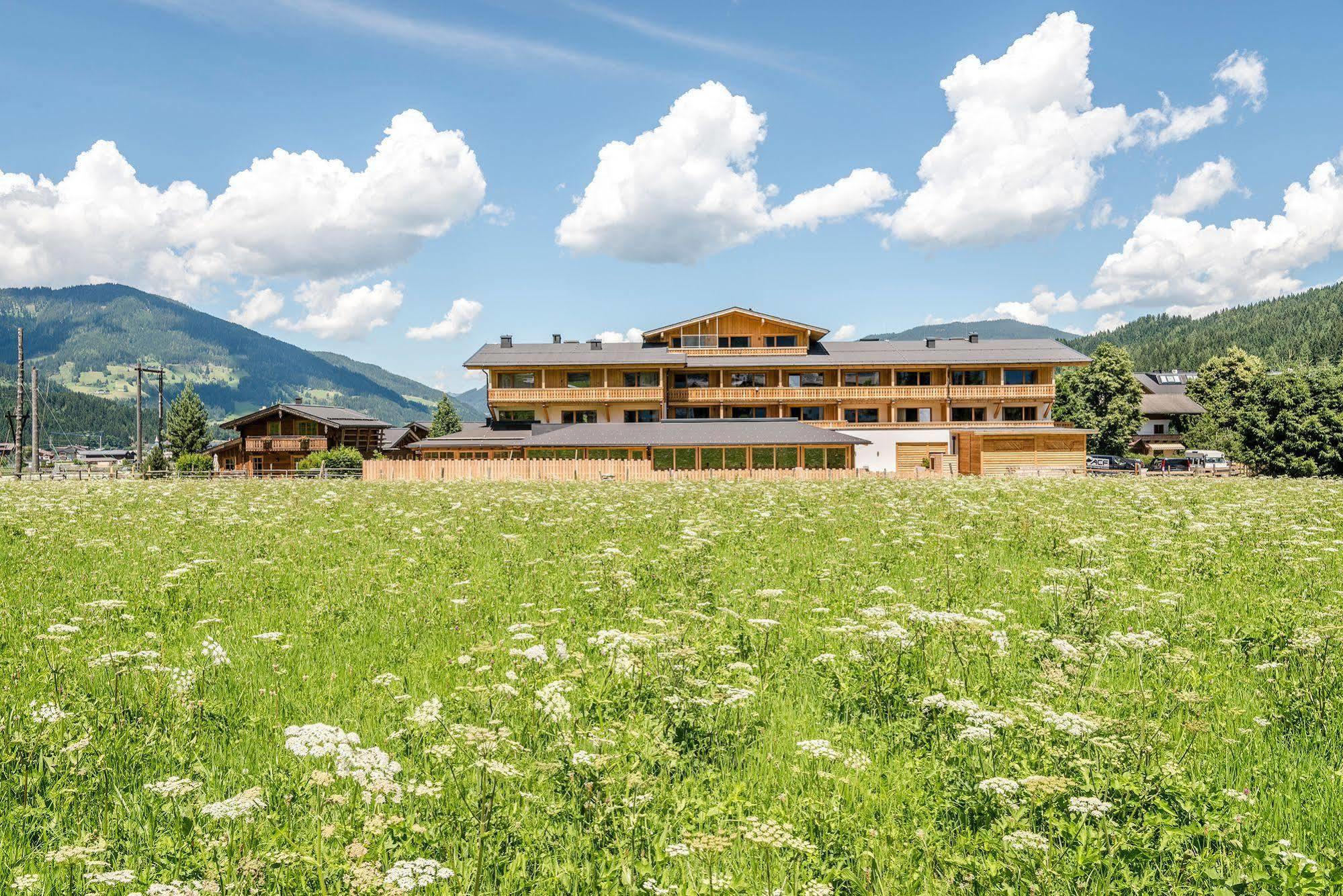 Готель Almdorf Almlust Флахау Екстер'єр фото